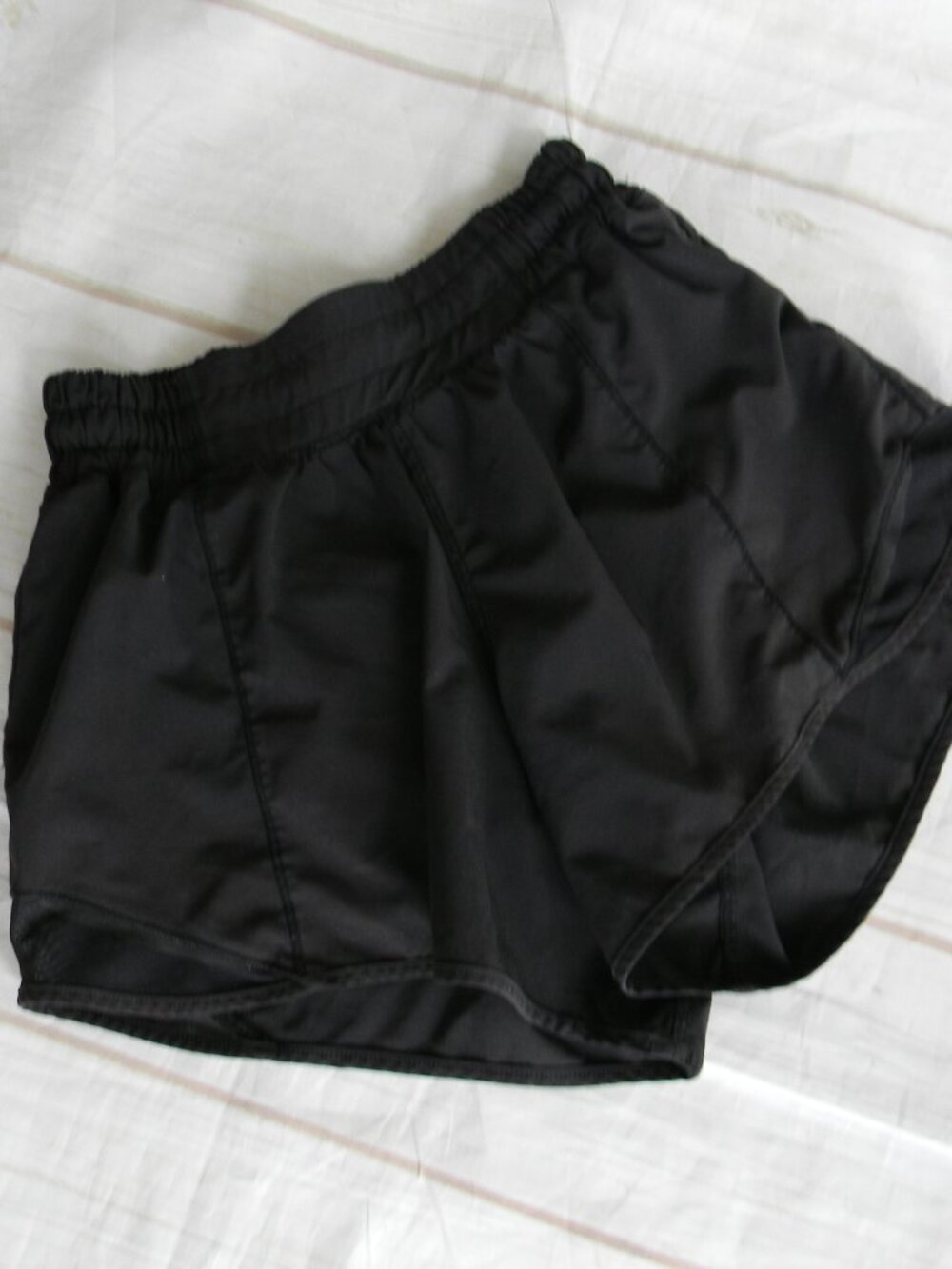 Lululemon Hotty Hot Lined Running Shorts Womens Sz 2 Black Athletic 4"inseam